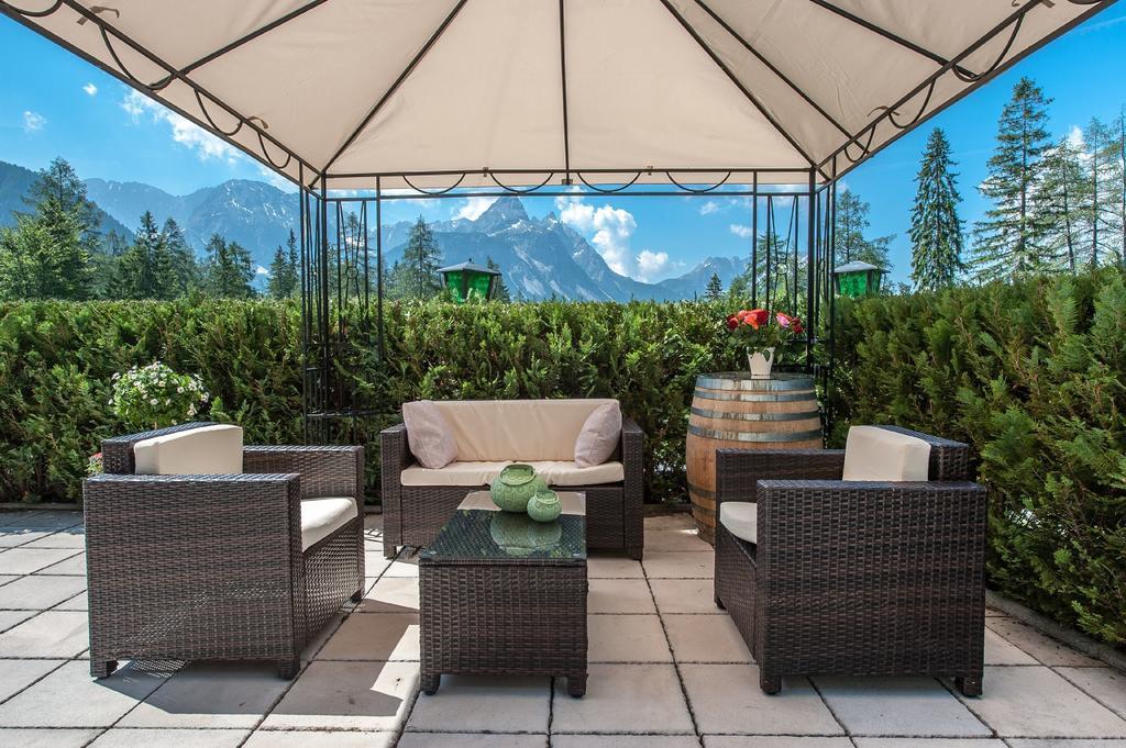 Zugspitzhotel Diana Thoerle Ehrwald Exterior foto